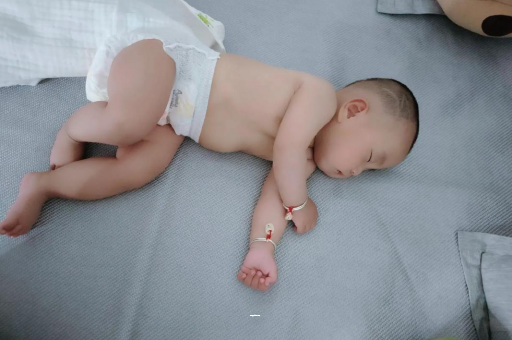 北票宝宝尿有泡沫怎么回事